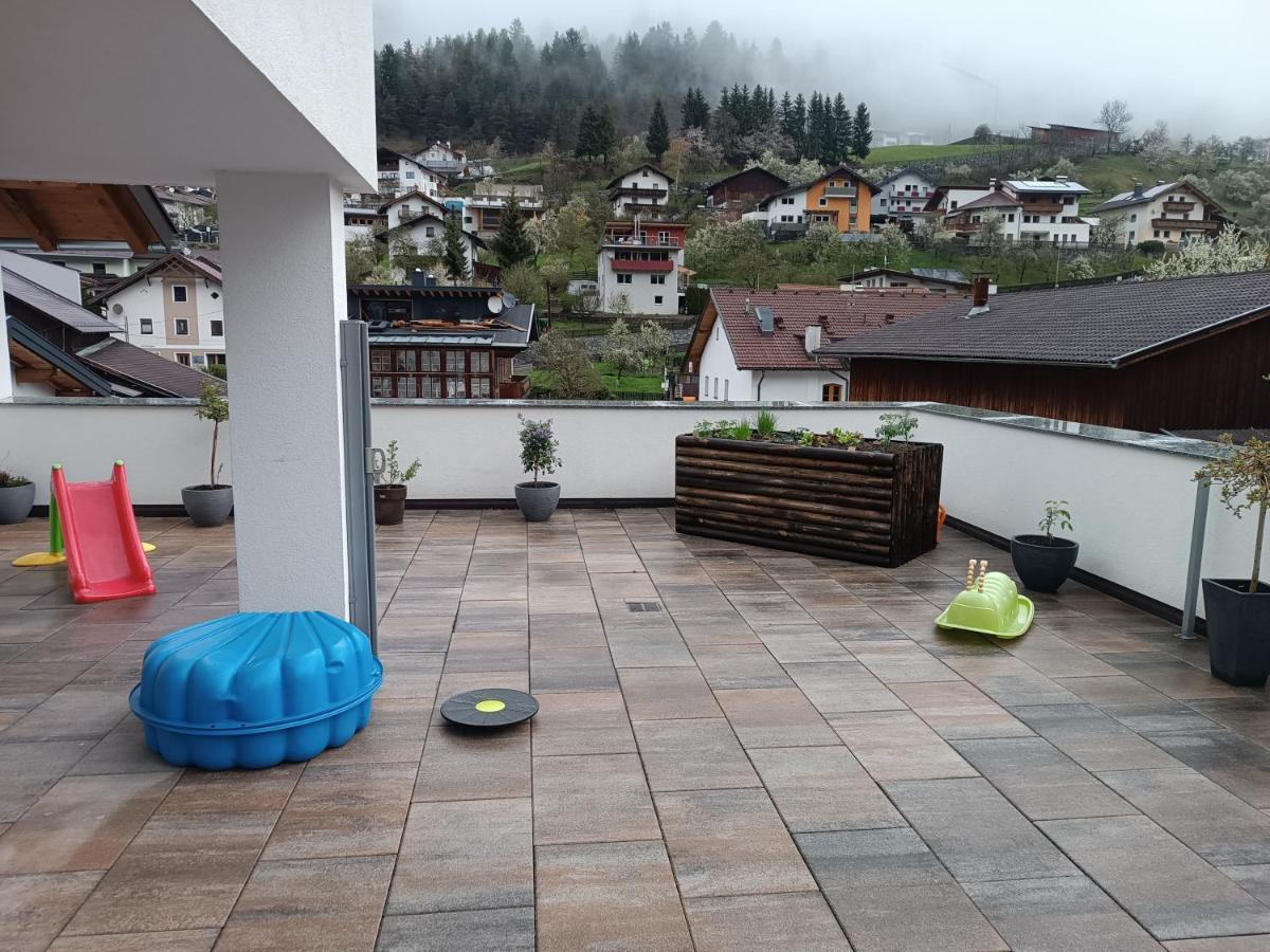 Schoene Aussicht *