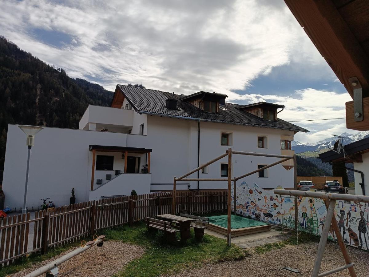 Schoene Aussicht Apartment Kauns